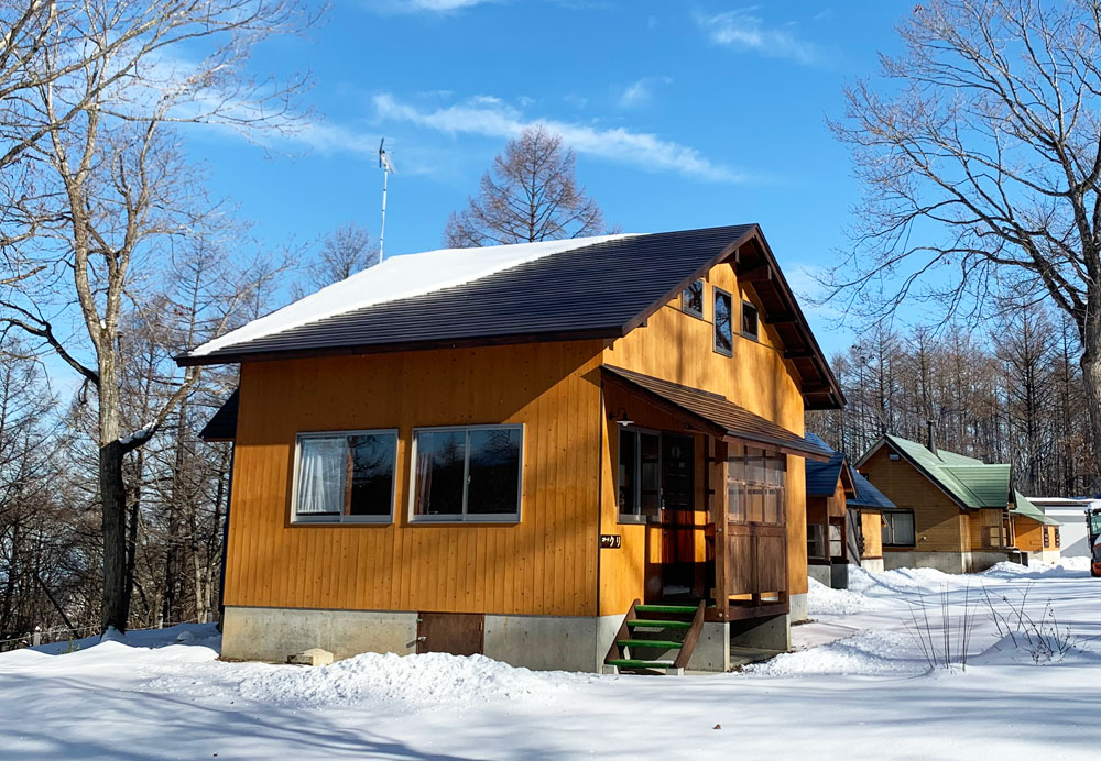 冬キャンプを快適に！初心者も安心のコテージ泊の基本や寒さ対策を徹底解説！ – ガルビィプラス