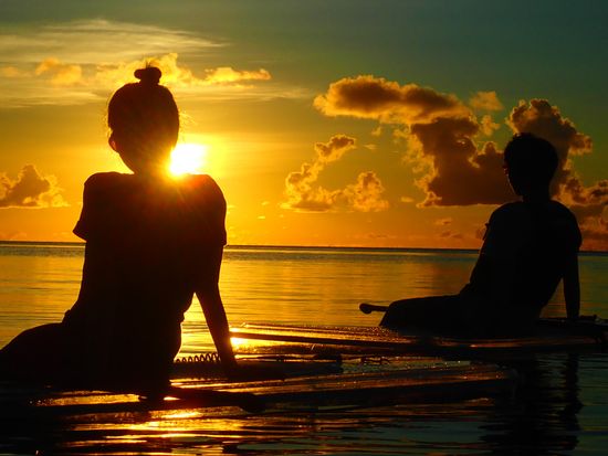 石垣島 1組限定貸切ツアー サンセットクリアサップ＋ドローン撮影&GoPro貸し出し無料!クリアSUP・現地体験オンライン予約サイト・シーバブル 石垣島