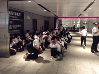 東京駅の団体集合場所 学生用 の行き方は？10路線から何分何秒