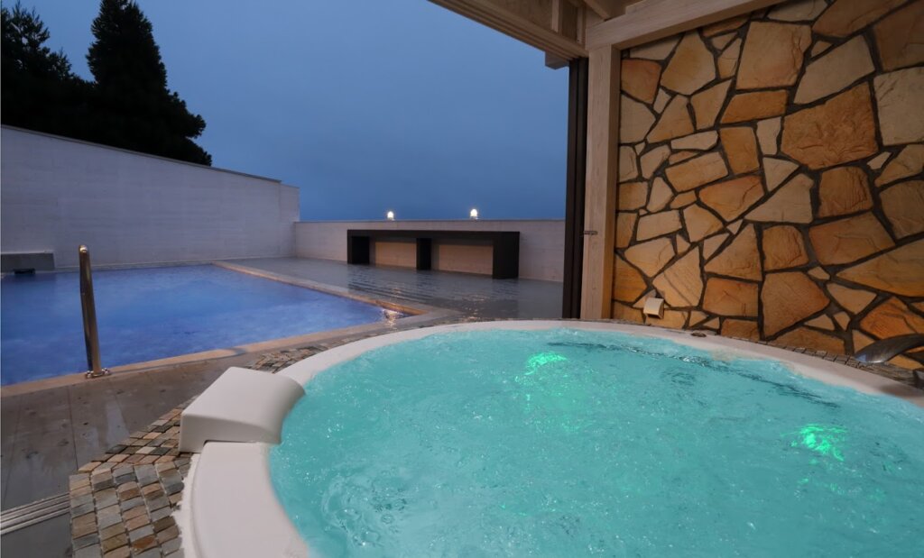 関西 人気のプール付きホテル10選♪子連れ旅行におすすめの屋内・温水プールもチェック！4yuuu