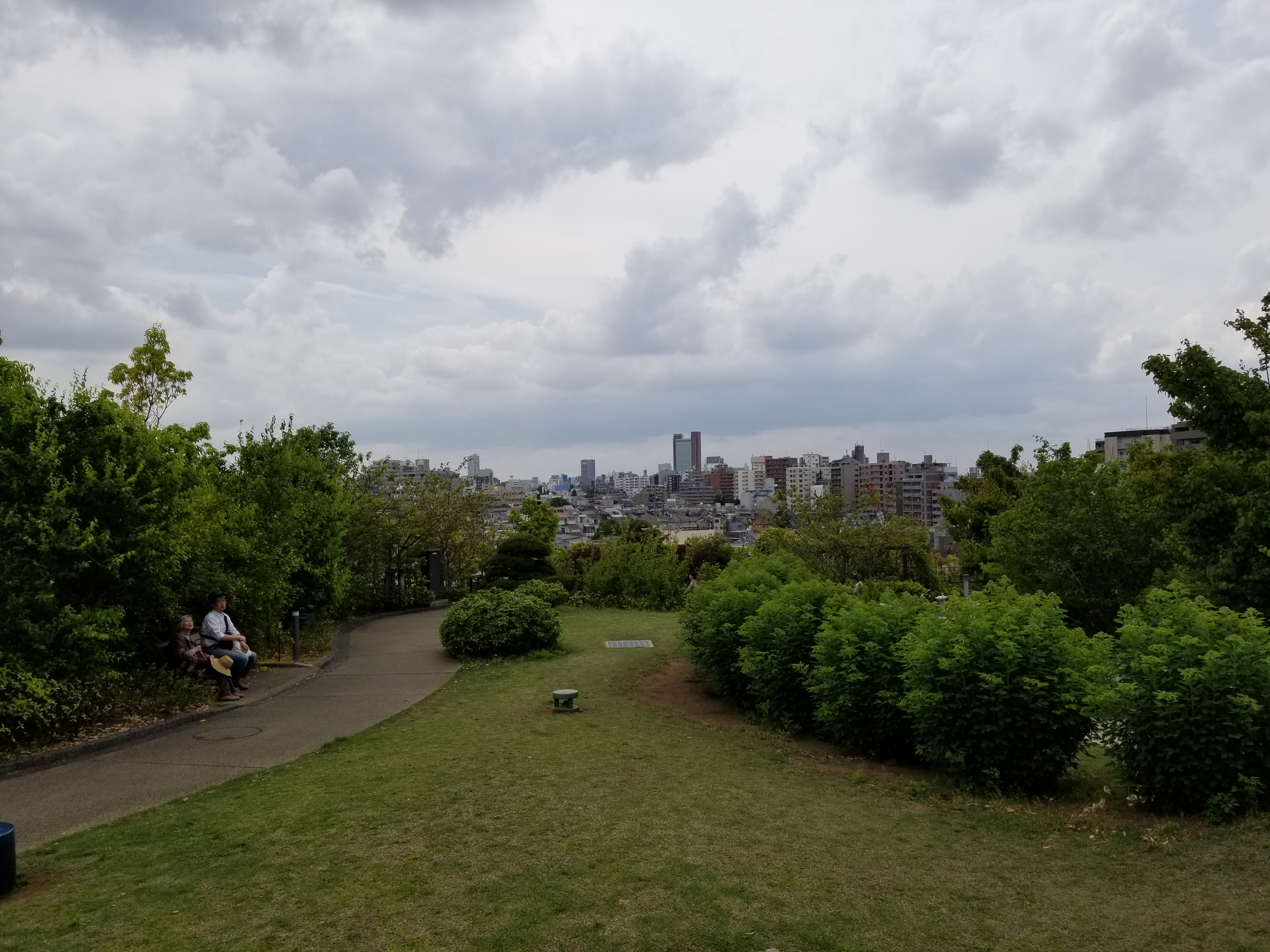 ダイナミックなジャンクション上にある憩いの場「目黒天空庭園」 - JONAN MAGAZINE東京城南エリアの魅力発掘マガジン