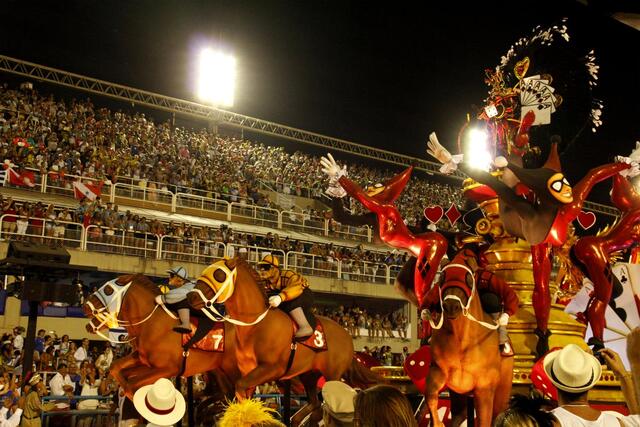 リオのカーニバル 2025：マンゲイラが描くアフリカ系ブラジル人の物語松尾靖隆