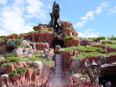 TDL 東京ディズニーランドの穴場アトラクション・ビーバーブラザーズのカヌー探検☆制限をクリアした4歳児の初体験レポかおりんごブログ