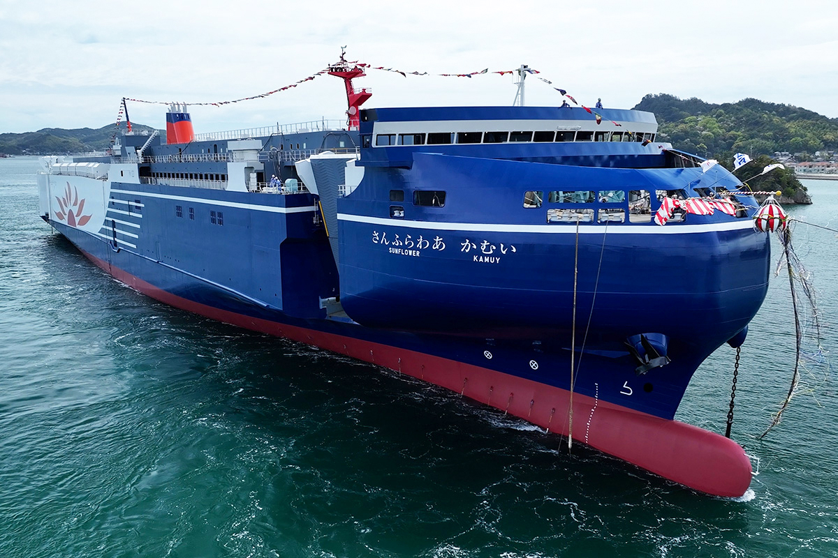 商船三井フェリー さんふらわあふらの 大洗港入港: よっしー、フェリー・クルーズ船のブログ