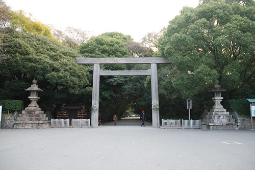 大正時代の名古屋「熱田神宮 信長塀と海上門 国宝 」 :