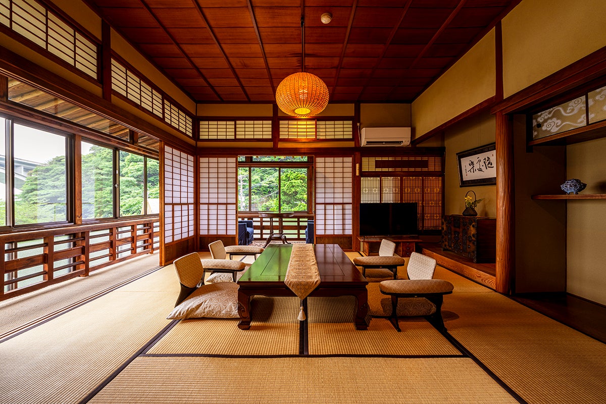 _志の宿 _島屋＞料亭旅館主屋は国指定の文化財岩室温泉旅色