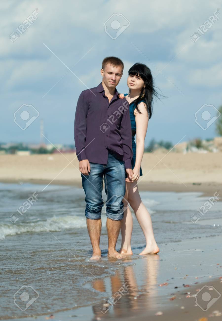 楽しく撮ることができました」青い空と海を背景にカップルフォトの撮影OurPhoto アワーフォト