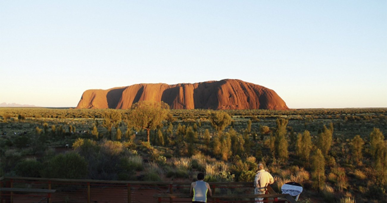 世界の岩 海外の魅力的な奇岩・岩の絶景20選：オンラインツアーまとめどこでもドアTrip メタバース