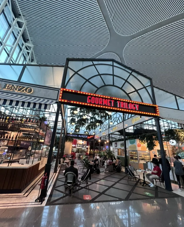 イスタンブール空港 完全ガイドラウンジや免税店、乗り継ぎ時の過ごし方、アクセスなどを解説！海外渡航に役立つメディア『グローバルコンパス』SMBC信託銀行プレスティア