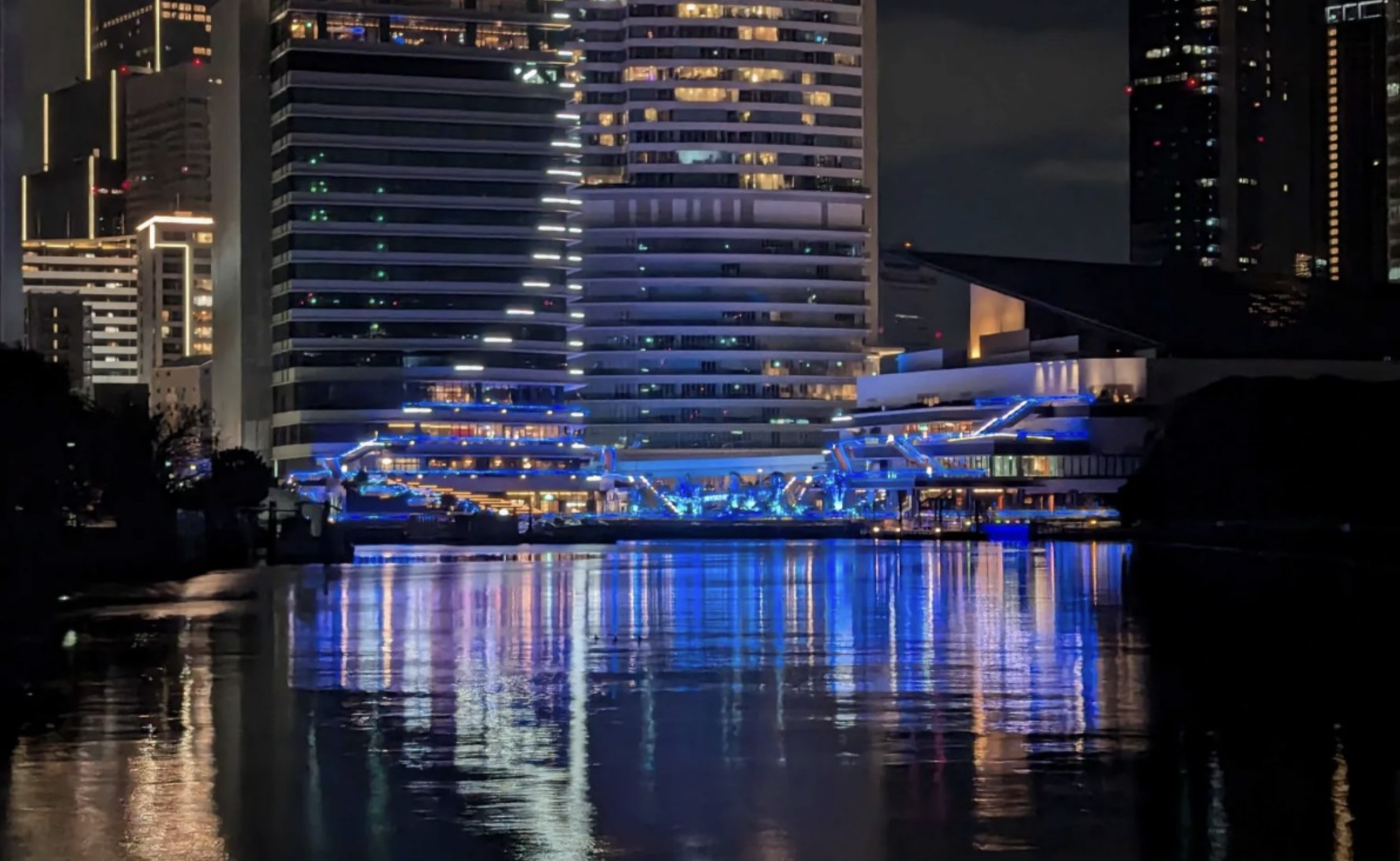 デックス東京ビーチ「お台場イルミネーション“YAKEI”」～東京湾の夜景とレインボーブリッジを背景にお台場の夜景を彩る～東急不動産SCマネジメント株式会社のプレスリリース