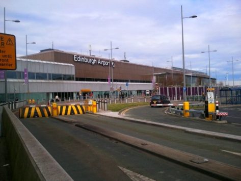 エディンバラの空港情報と市内へのアクセス方法スクールウィズ - 英語力UPの留学エージェント