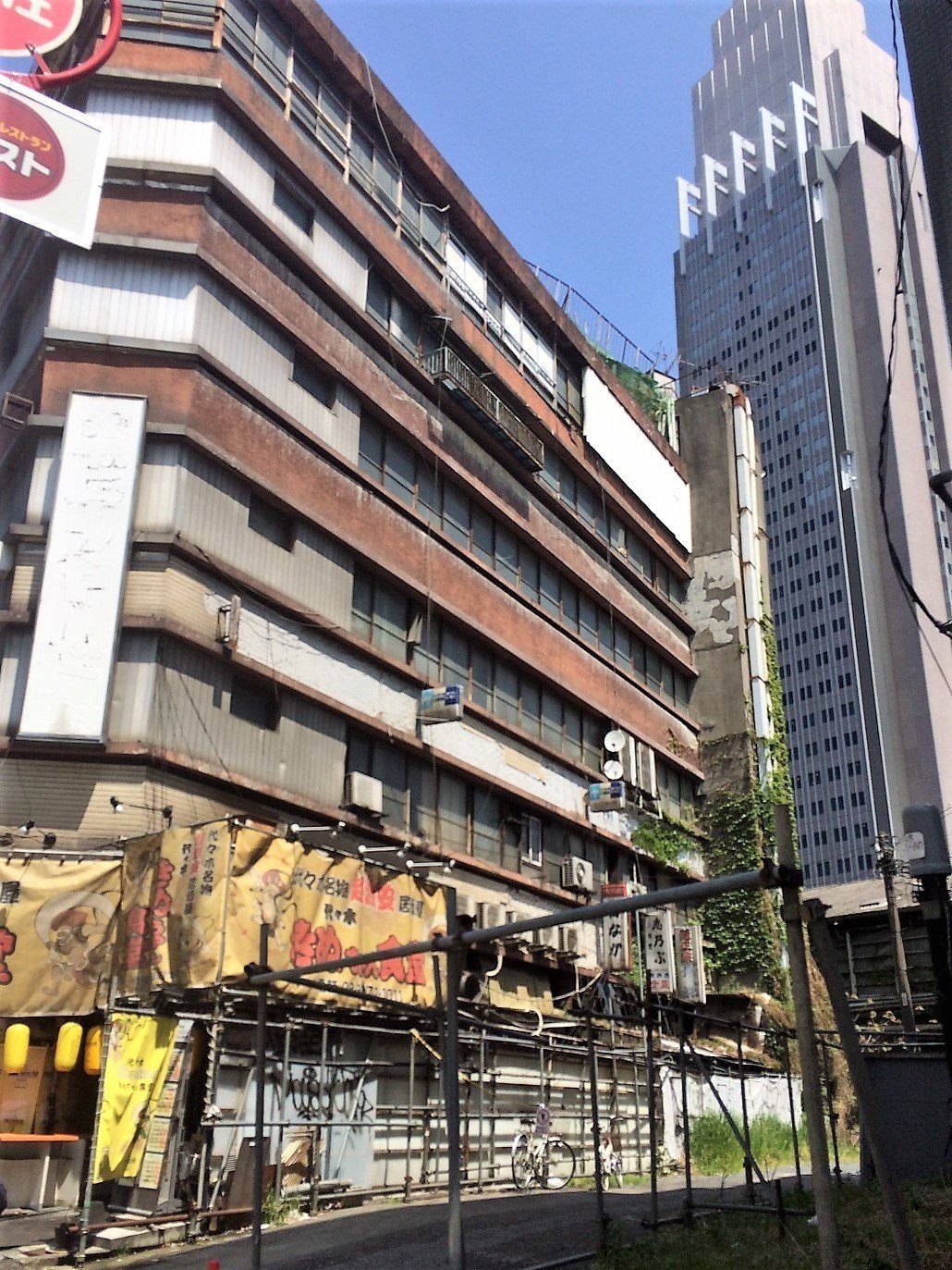 天気の子を見上げて〜新宿、田端、高円寺、銀座 - シネマの流星