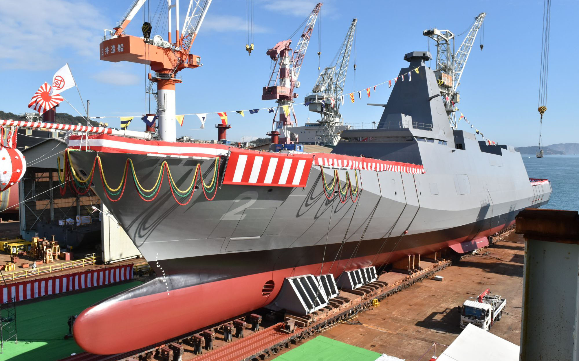 進水した護衛艦「くまの」、その実力は？ニュースイッチ by 日刊工業新聞社