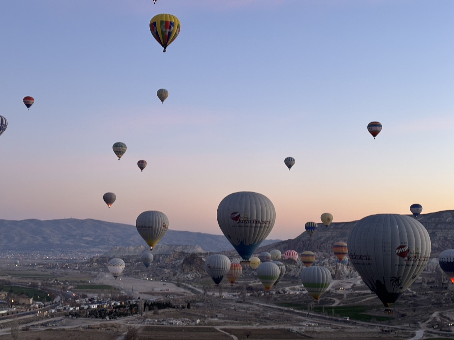 カッパドキア熱気球ツアーに参加してみたマイルちゃん@アラサーひとり旅女子