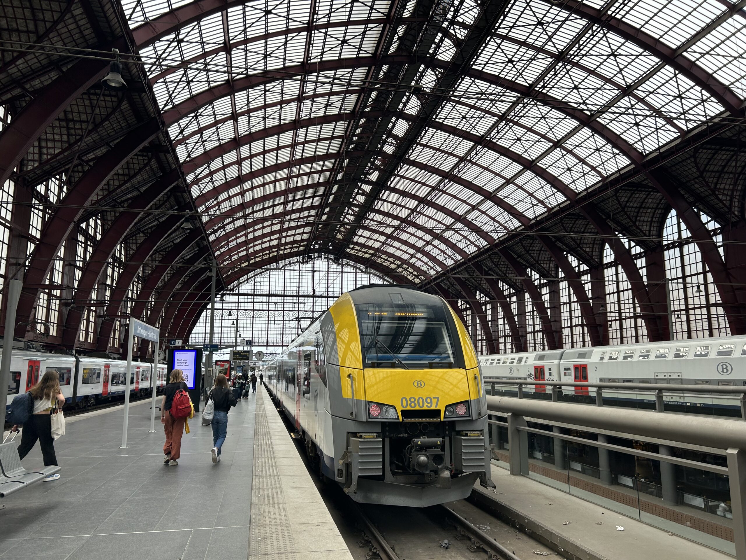 ブリュッセル南駅と中央駅をガイド！構内図・コインロッカー・周辺ホテルは？TABI JOZU