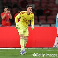 アーセナル、ゴールキーパーケパと契約 - Gazeta Express