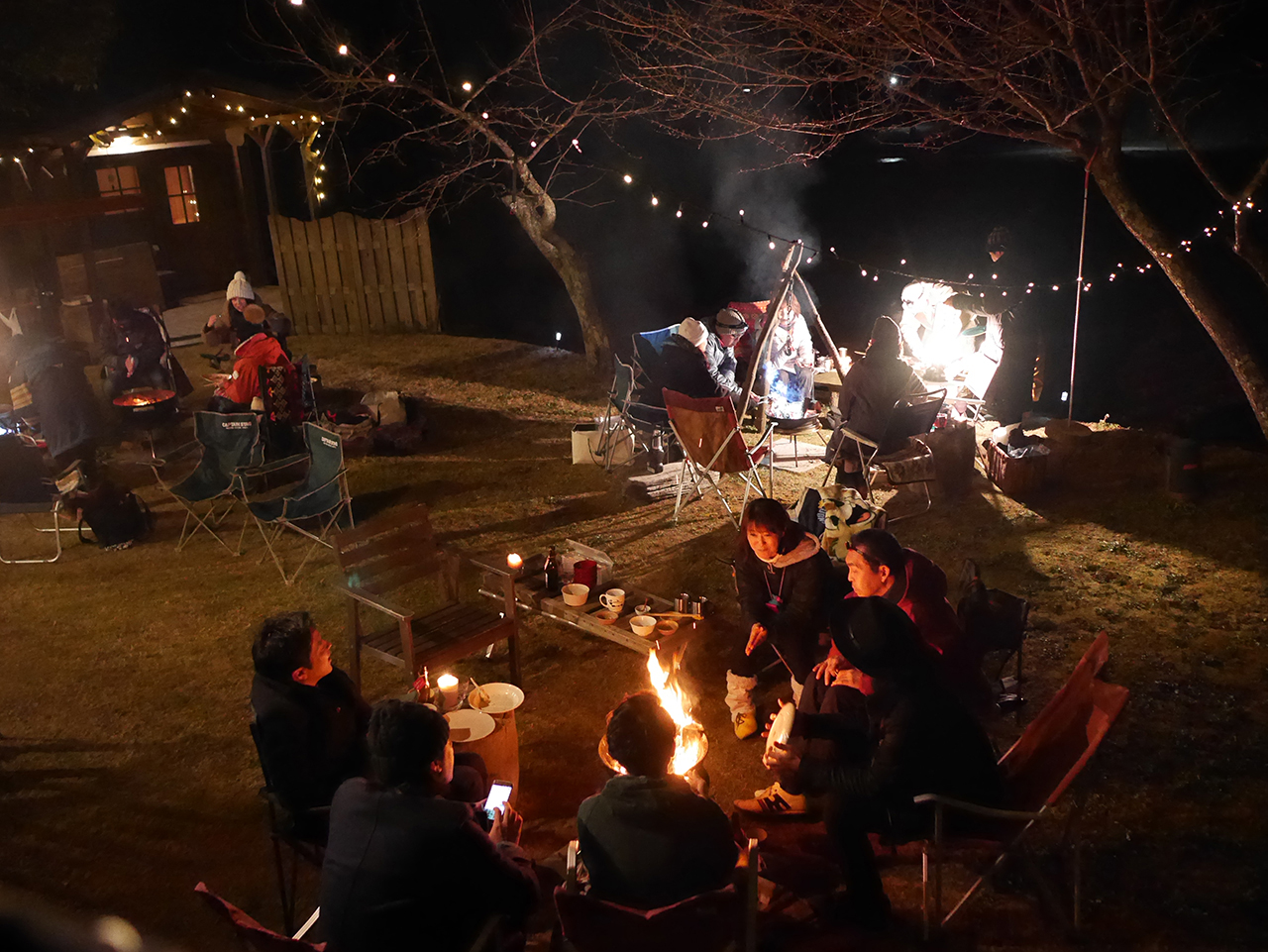 響 hibi-ki産地の見える焚火焚火ナイト by 響