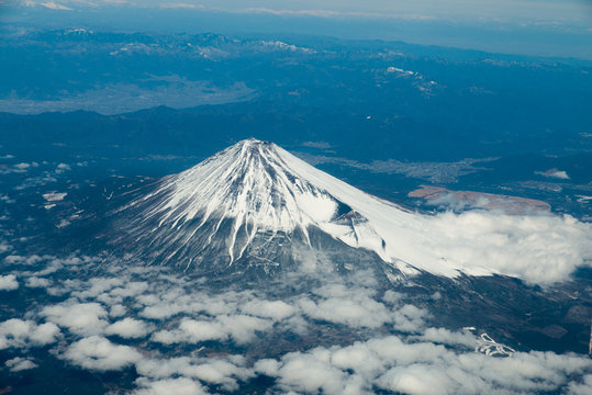 ソトアソビ:空から見た富士山