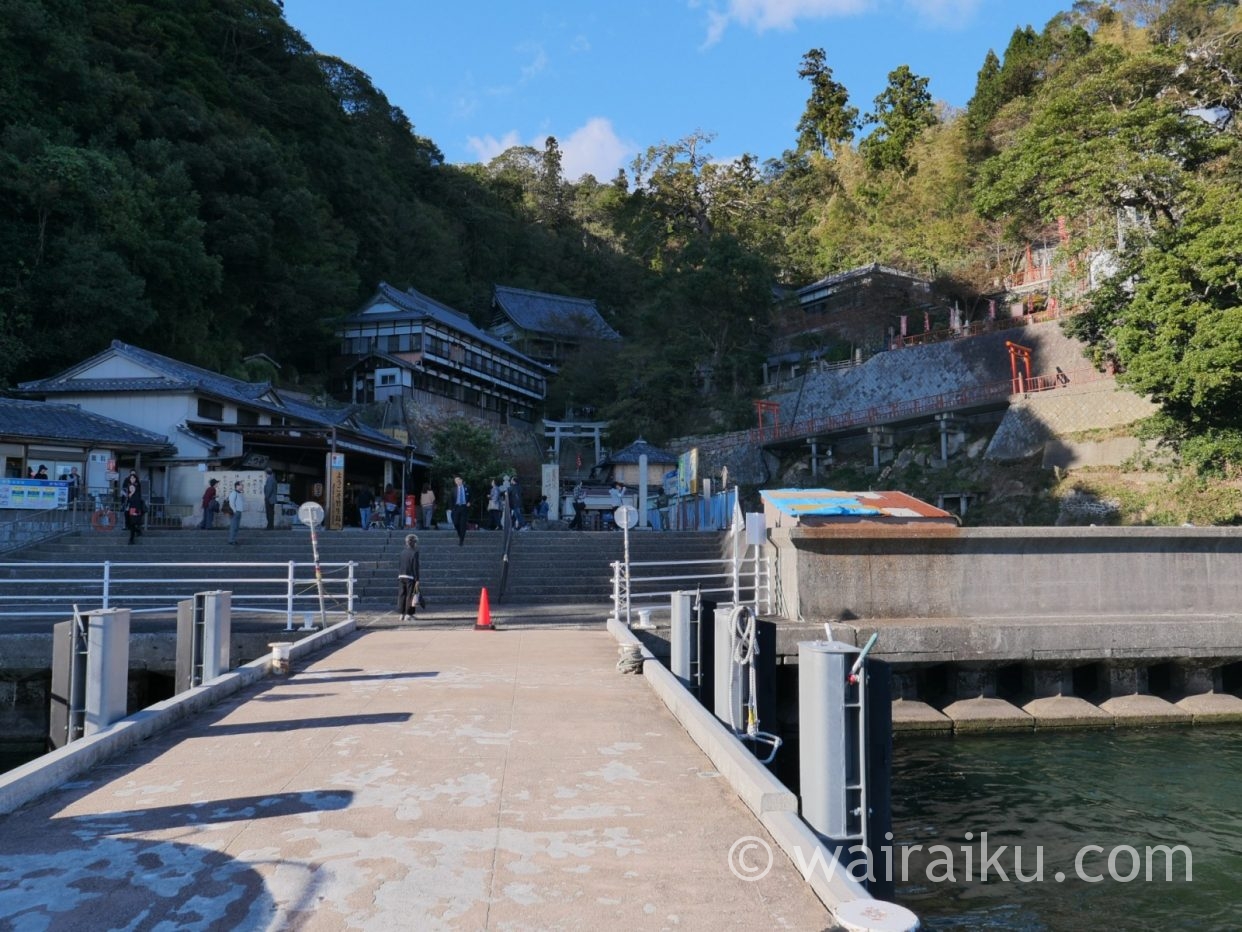57 歴史と非日常に触れる船旅 神を斎く島「竹生島」