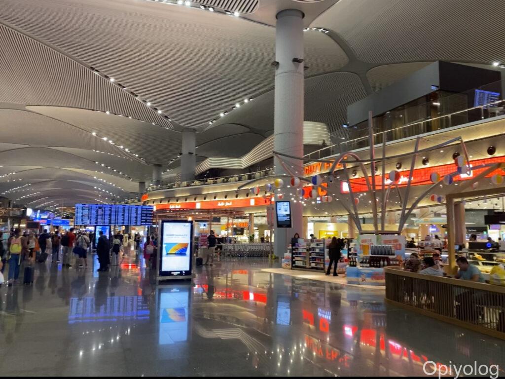 イスタンブール空港 IGAラウンジ完全攻略ガイド！ロンドン生活はじめました