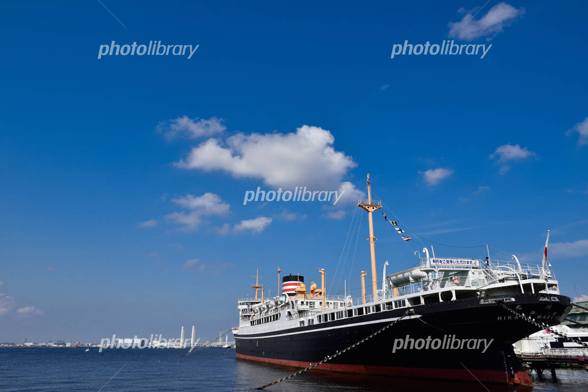 水上バスの紹介陸海空 横浜をのりもので楽しむ