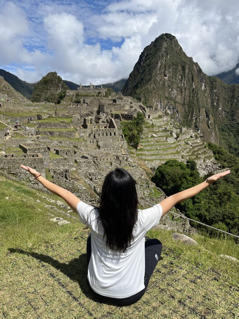 マチュピチュ観光はガイドと一緒にHIS世界一周旅行デスク