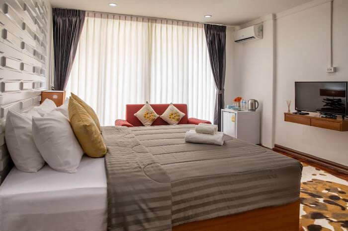 バンコク アソーク ホテル 駅近