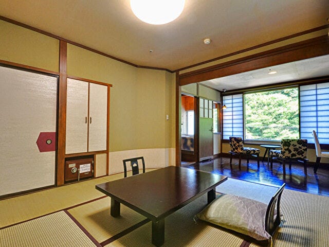 遊福旅館下関 西日本の素敵な宿・高枕 たかまくら