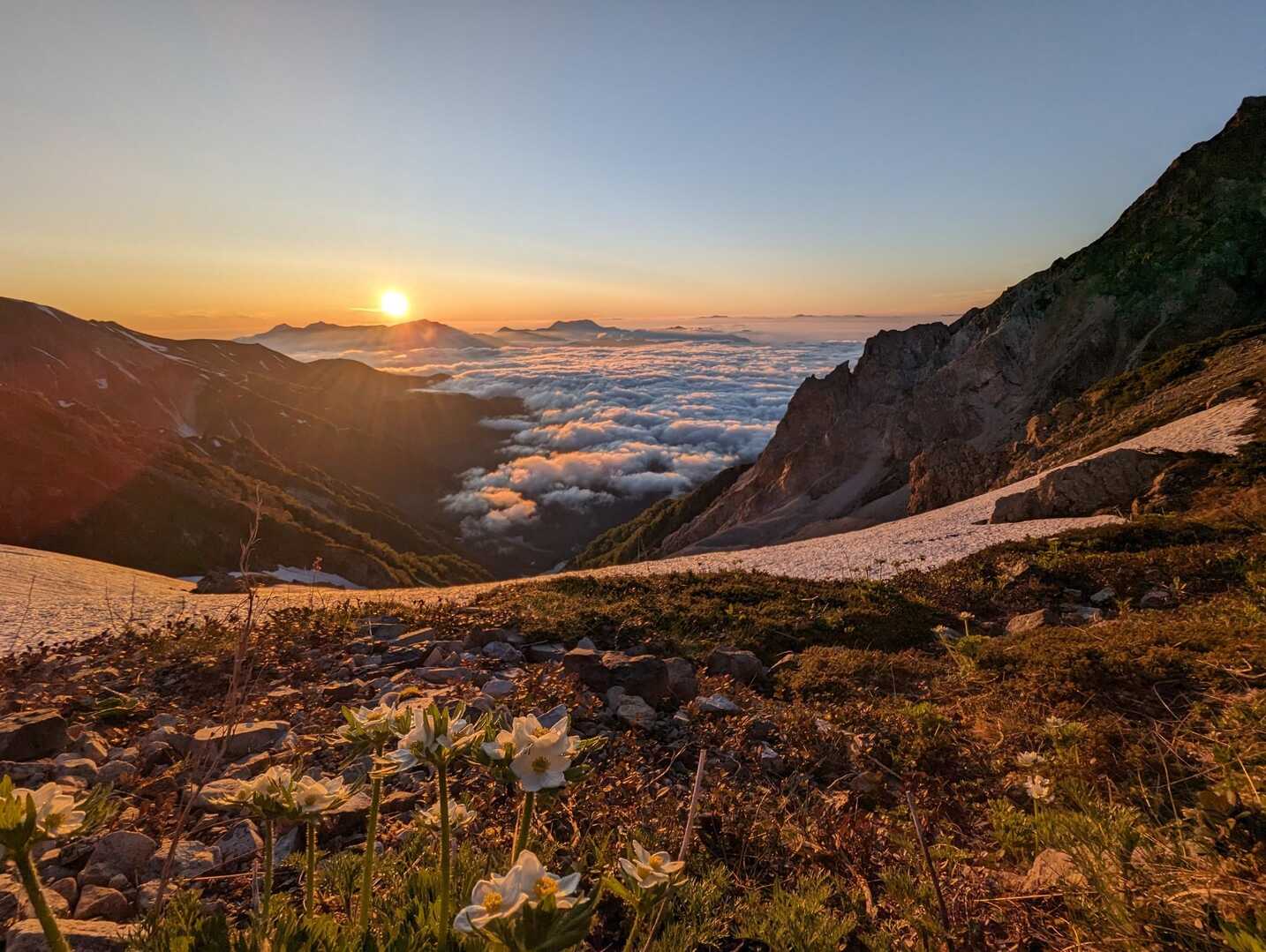 村営白馬岳頂上宿舎 –山小屋と山の天気予報と最新情報mikketa – PORTALFIELD