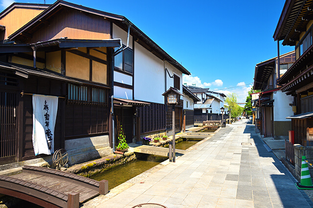 大津神社 飛騨市神岡町船津たんぽぽろぐ
