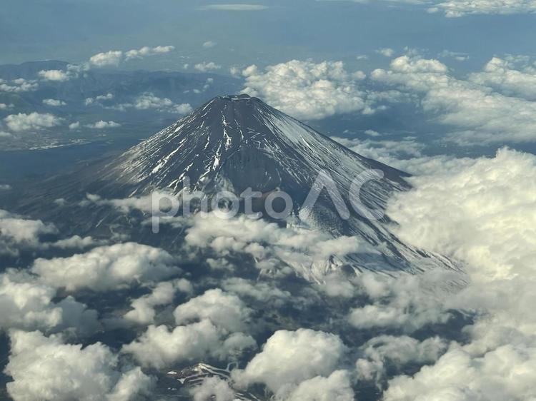 石原良純 飛行機の窓から見える景色の楽しみ方：石原良純の「日々是好転！ときどきカラダ予報」：日経Gooday グッデイ