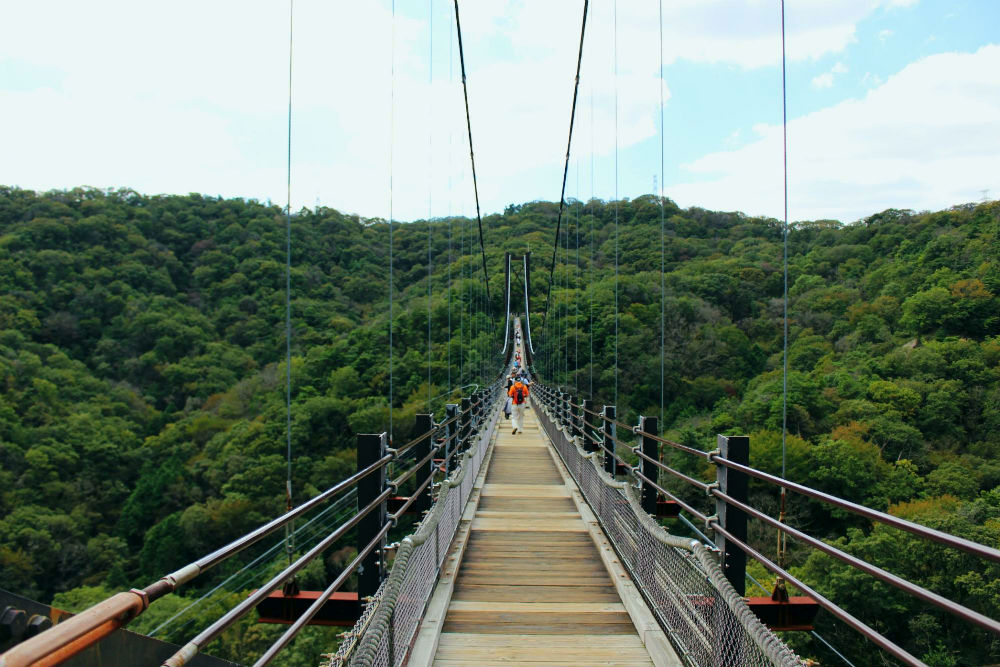 日本一の人道吊り橋が大阪に新オープン