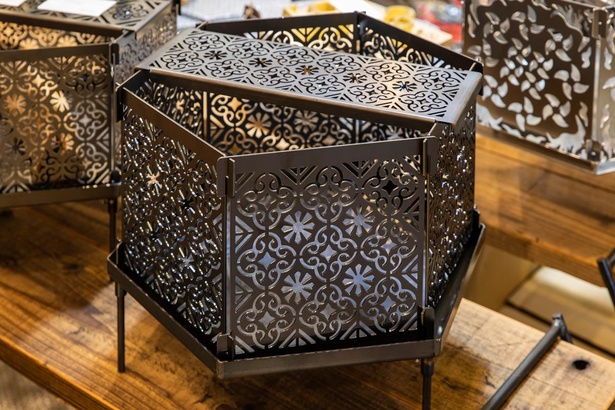 ガレージブランド発！キャンプ用アイアンテーブルおすすめ6選-STEEL CAMP