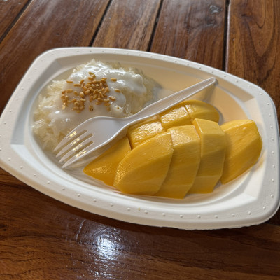 カオサン通りのおすすめグルメ10選。ミシュラン掲載のタイ料理食堂から唯一の日本食レストランまでタイ一択