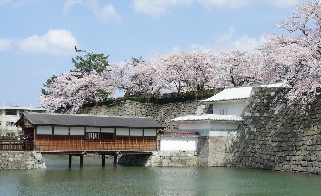 続日本100名城・福井城 福井県日本遺産の越前・笏谷石文化が生み出した巨大城郭