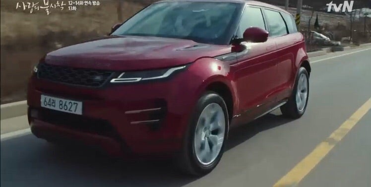 プーチン大統領専用車としても活躍！ついに世界デビューを果たしたロシア製高級車、アウルス・セナートとは？外車王SOKEN