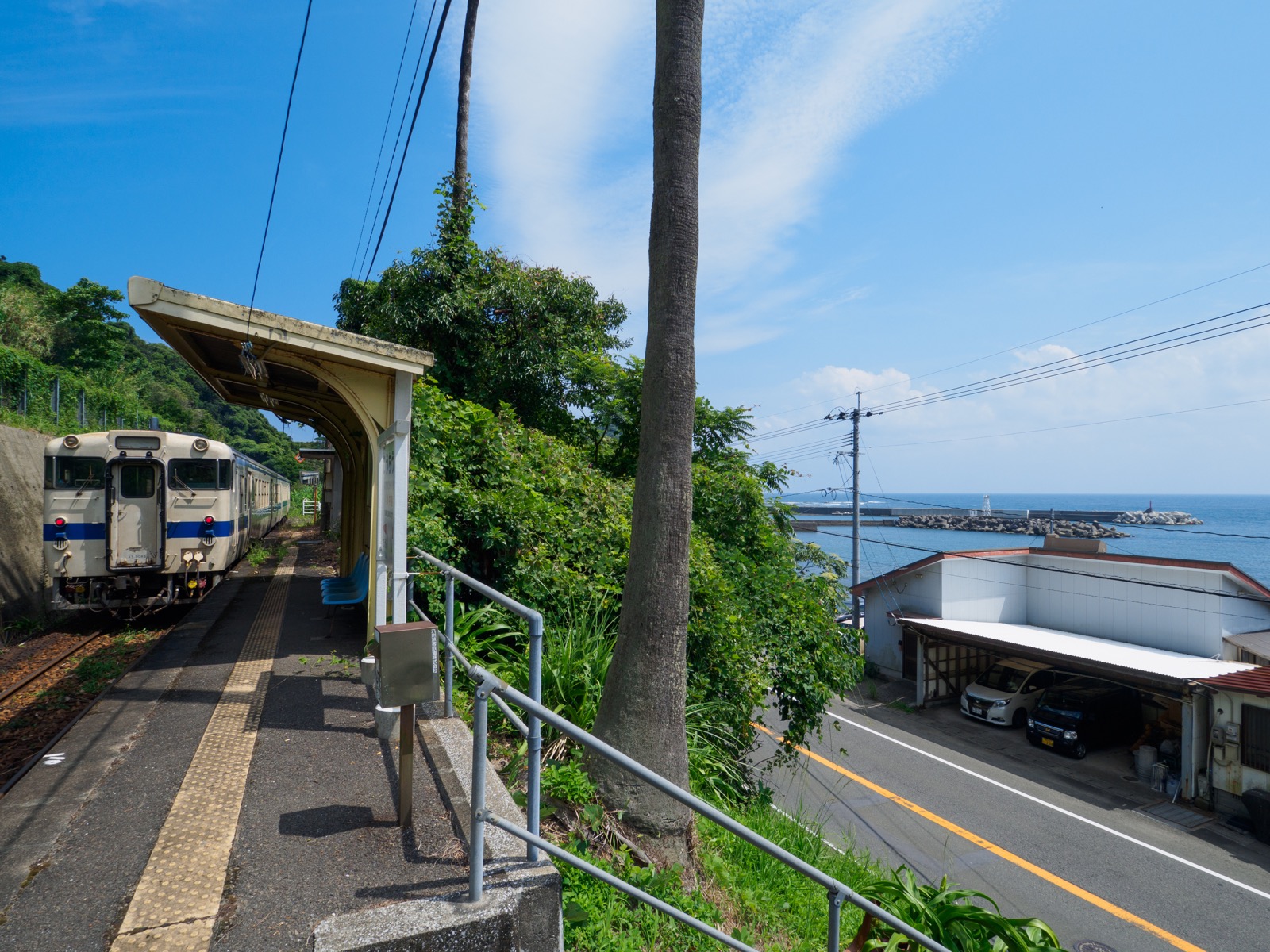 宮崎おすすめグルメ旅 「海の駅めいつ」と「日南館本館」はおいしいぞ