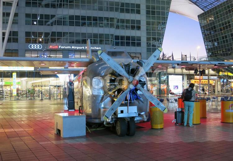 ミュンヘン空港 - No: 22002556写真素材なら「写真AC」無料 フリー