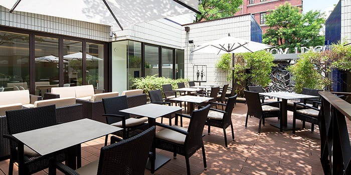 写真10 10ザ ストリングス 表参道”テラス席”でビールを楽しむ夏限定プラン、メキシコ料理×ビールプランも -