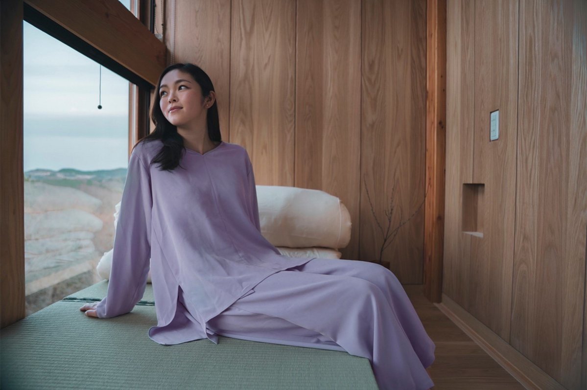 淡路島1泊2日旅行の思い出𓆡𓆜𓇼𓈒𓆉 ドライブして、海で遊んで夜ご飯つくって 今日好き鑑賞会してサウナ入って気づいたら4:30まで爆語りして 2時間くらい寝て、早起きして、朝日見て