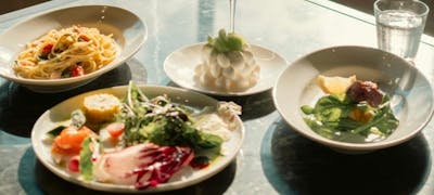 こんにちは☀️ ベースコーヒーセントラルパーク店です！平日限定ランチ の新しいメニューの紹介です🍽 明日2 2