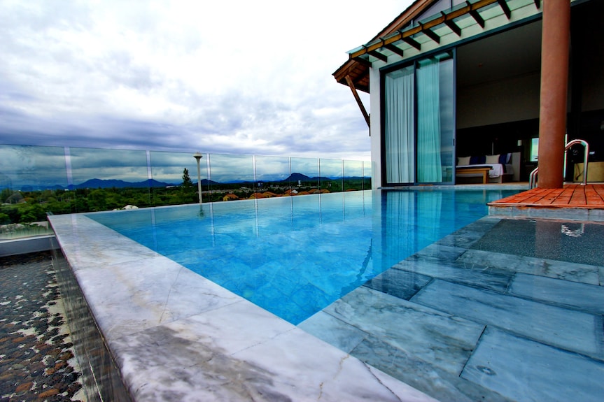 ひと部屋増えたみたい！ベランダリゾート化計画 おすすめ家具5選COVEARTH MAGAZINE