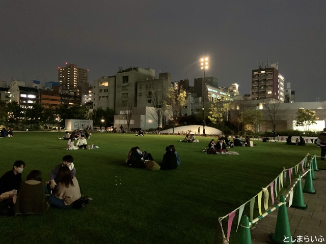 南池袋公園 夜 デートTikTok