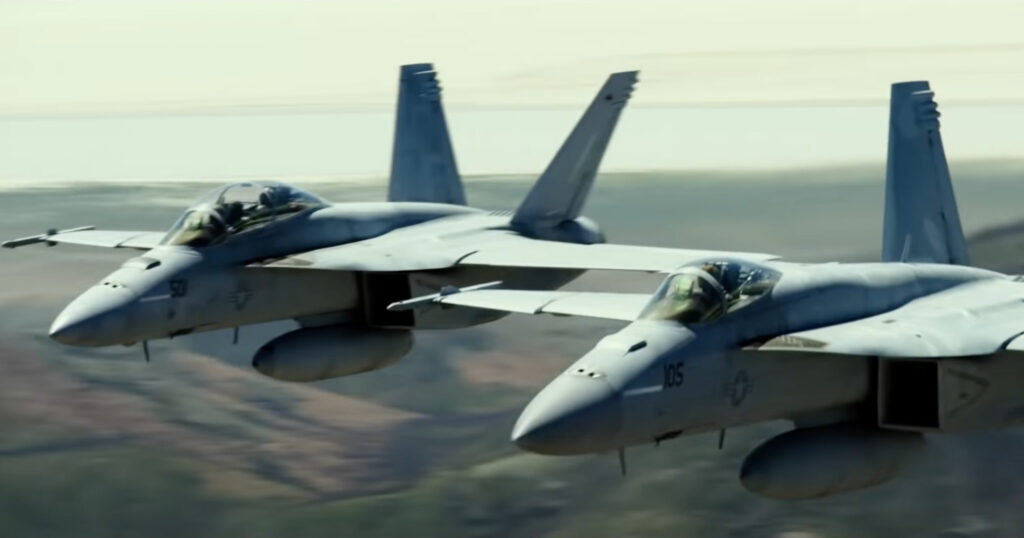 トップガンマーヴェリック 1 72