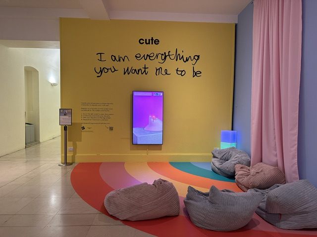 サマセット ハーバービュー シラチャ シーラーチャー ：