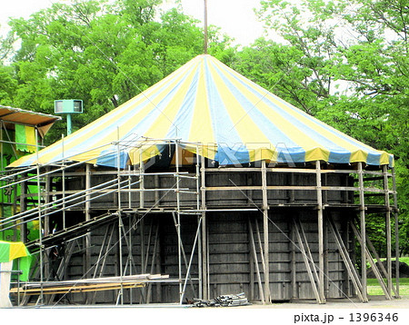 サーカス小屋の写真素材写真素材なら「写真AC」無料 フリー ダウンロードOK