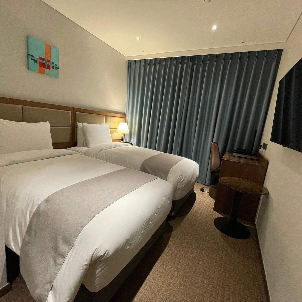 Stanford Hotel Myeongdong - 海外ホテル予約