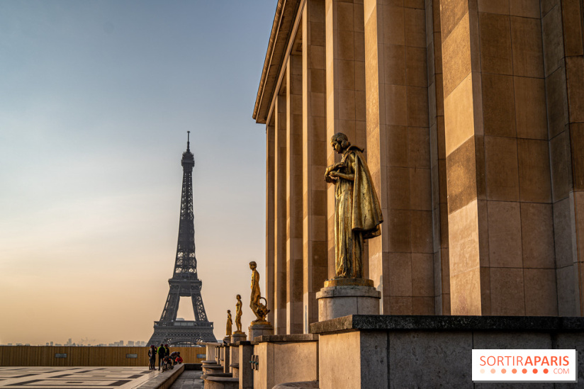 エッフェル塔ピンク色ライトアップ2025 日程場所パレード情報 - フランス・パリ便り