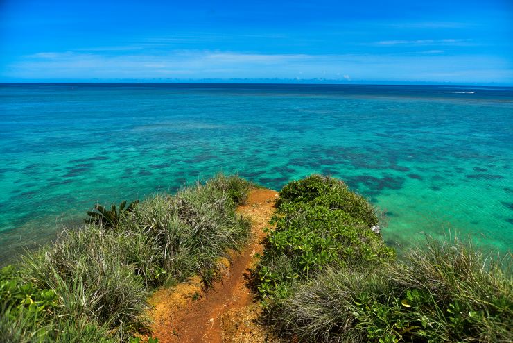 🐢新しいフォトスポットが完成したので、 お知らせいたします⭐️ 恋の島のモニュメントです💘 ロケーション抜群の場所に設置いたしましたので、インスタ映え、、、お任せください👌‼️