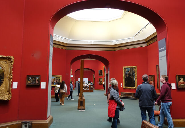 スコットランド国立博物館 - ☆HAVE A SAFE